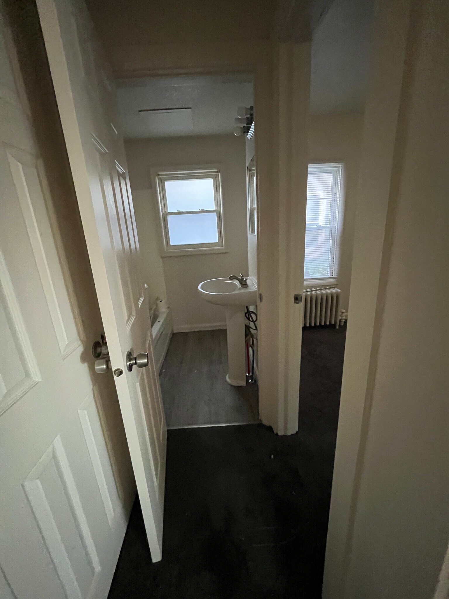 Building Photo - 1459 Fort Park Blvd