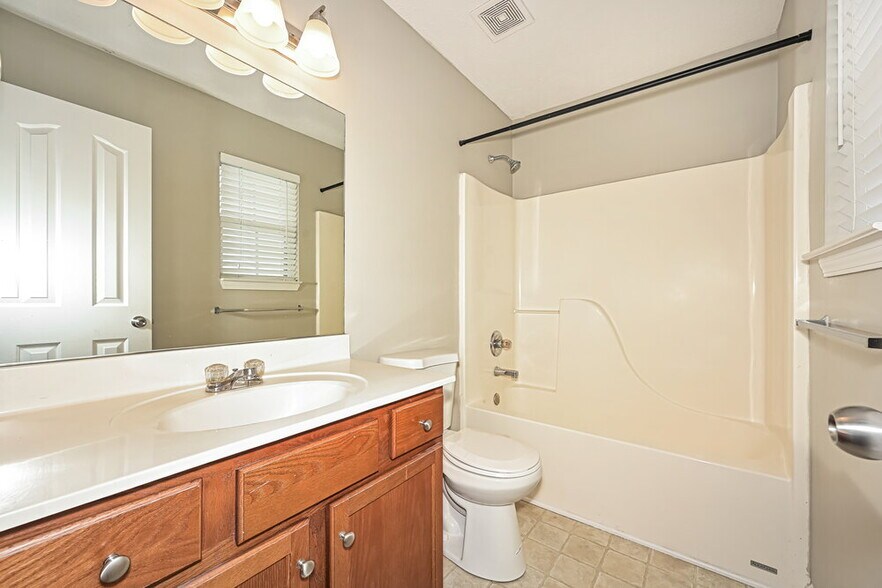Building Photo - 3119 Swilly Ct