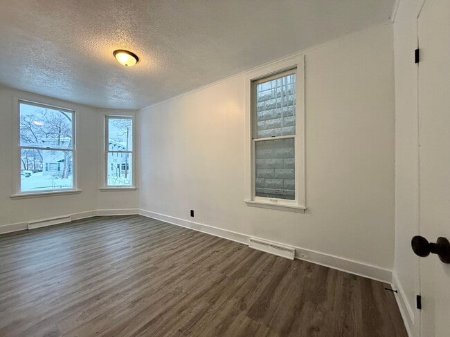 Building Photo - Four Bedroom Home in Muskegon