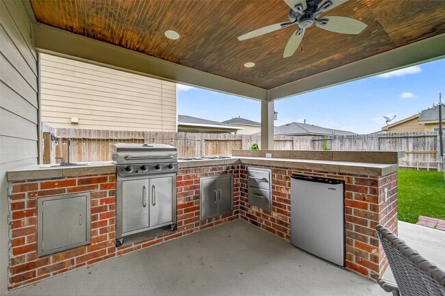 Building Photo - 8311 Tartan Ct