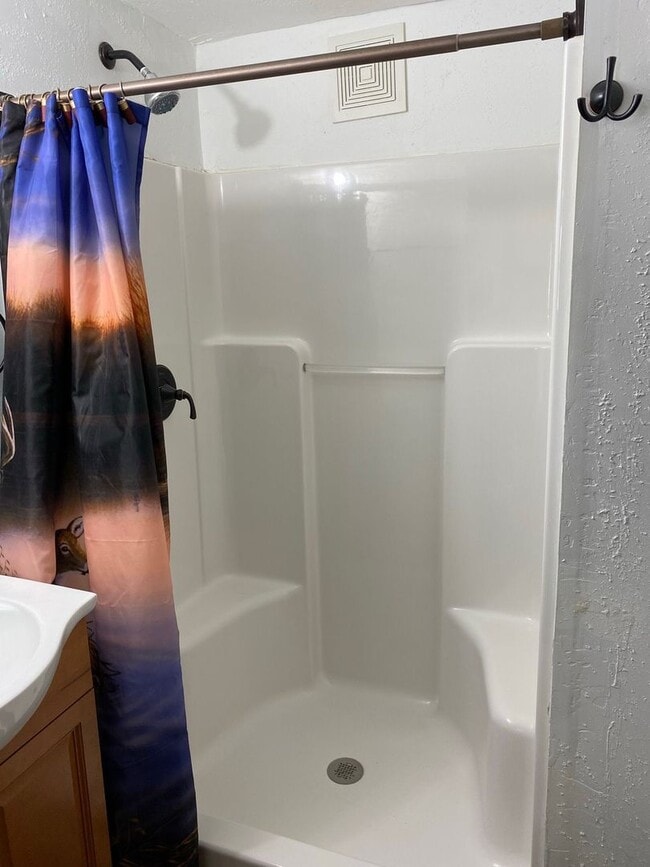 Building Photo - 1 Bed 1 Bath Home in Wausau