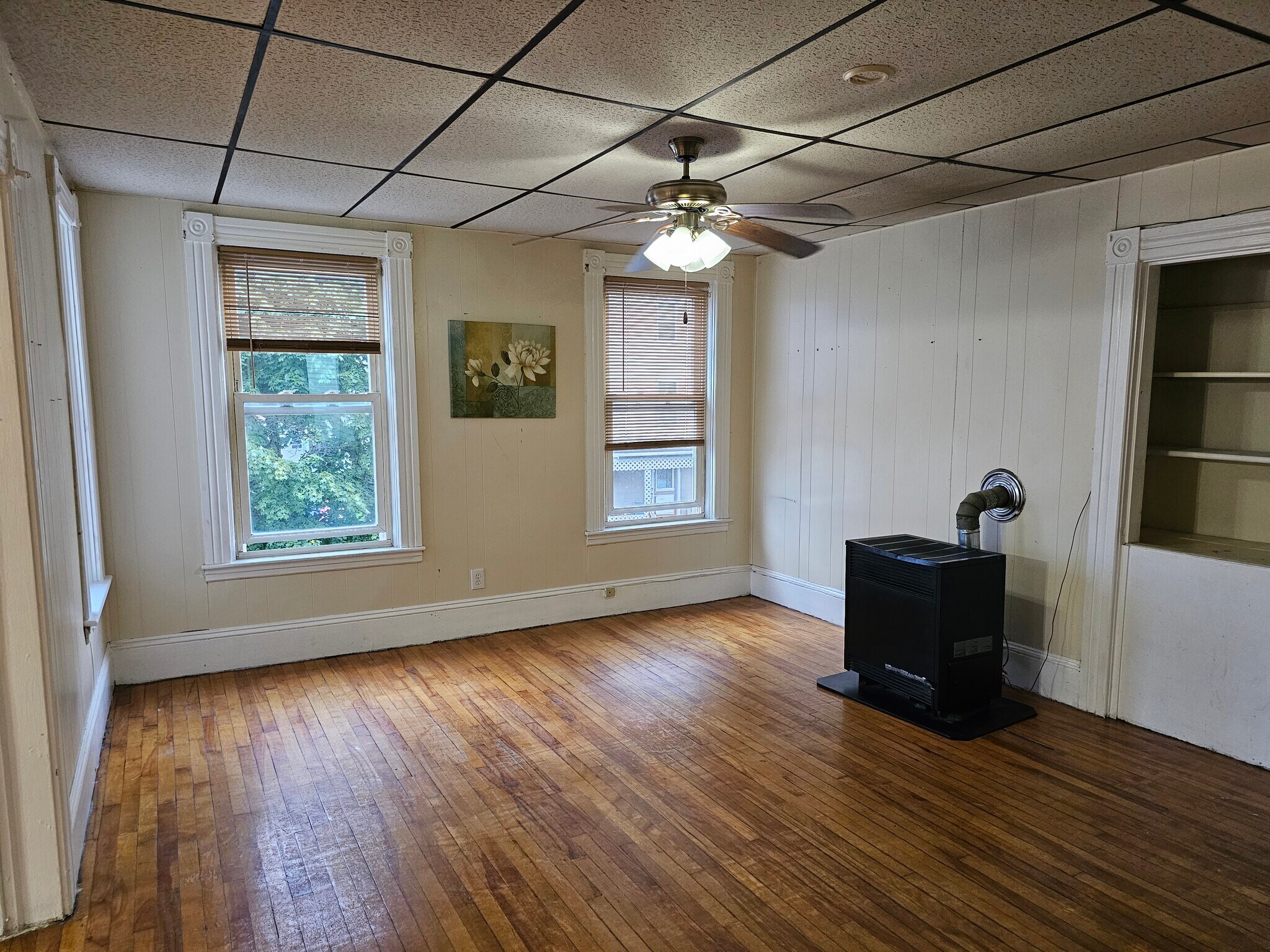 Building Photo - 37 Vernon St