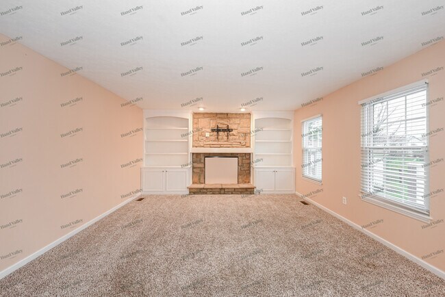 Building Photo - 6350 Stonington Dr