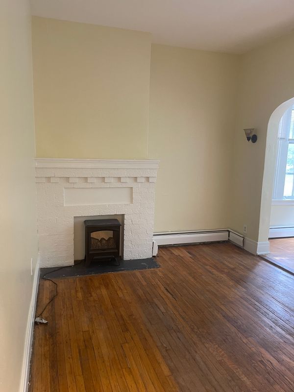 Building Photo - 60 1/2 Days Park