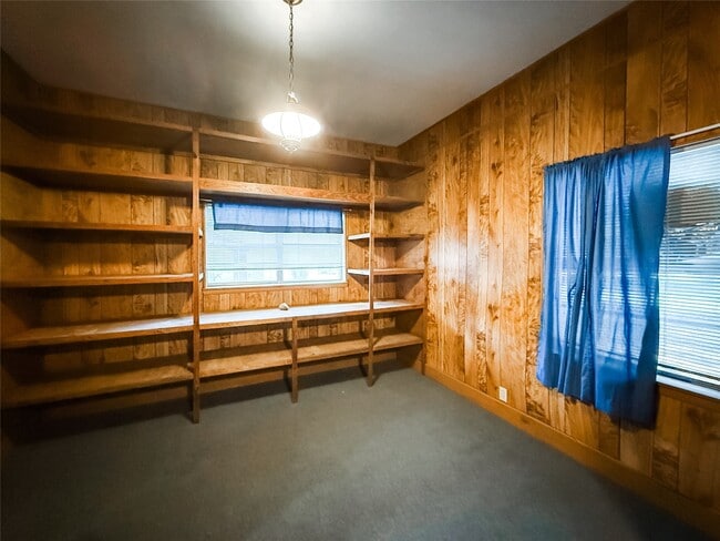 Building Photo - 102 Besch Wilburn Ln