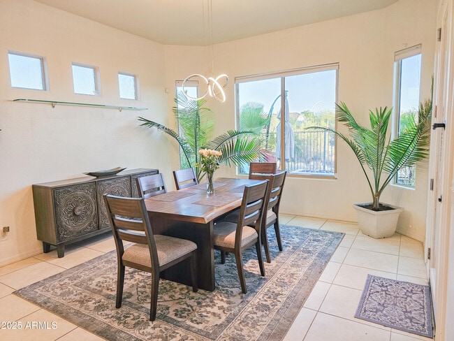 Building Photo - 5947 E Sienna Bouquet Pl