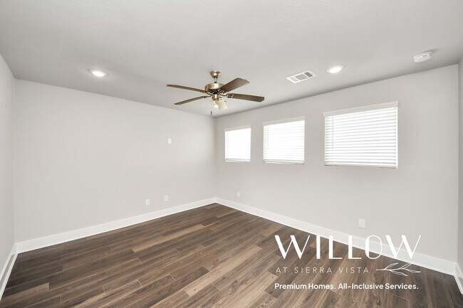 Building Photo - 10518 Moon Vly Ln