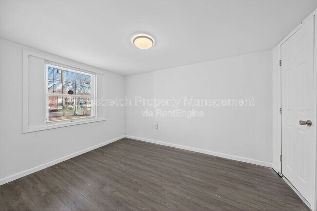 Building Photo - 10019 Northgate Dr