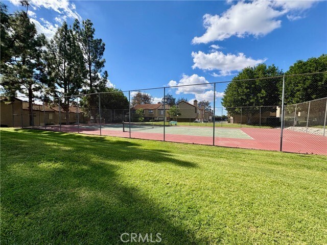 Building Photo - 9405 Mesa Verde Dr