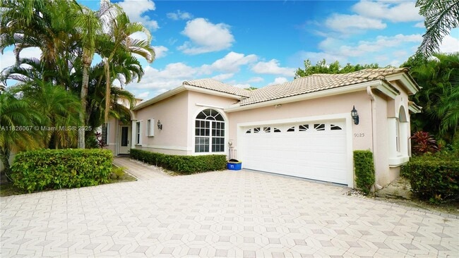 Building Photo - 9025 Long Lake Palm Dr