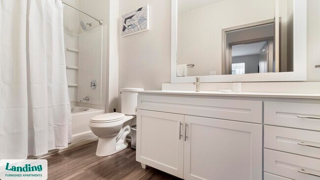 Building Photo - 900 E Six Forks Rd