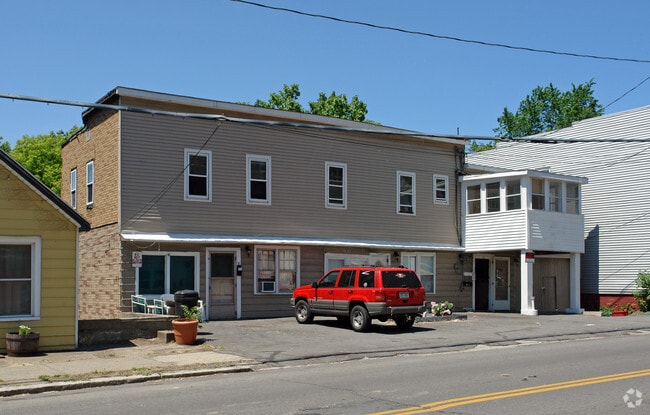 Building Photo - 1125 Broadway