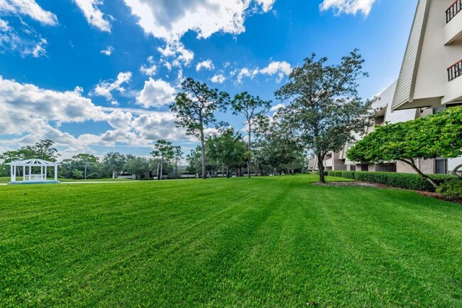 Building Photo - 36750 US Hwy 19 N