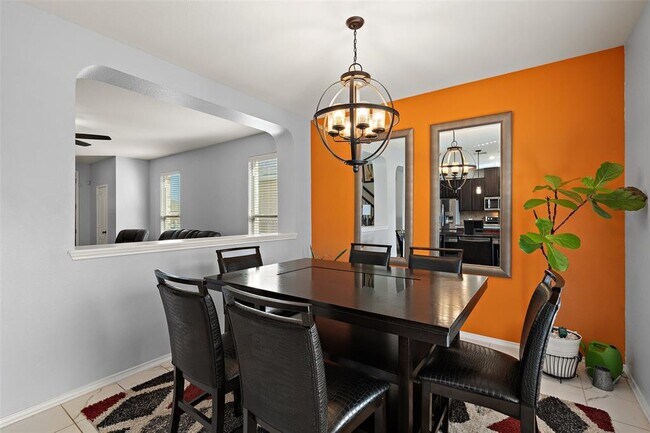 Building Photo - 205 Rocroi Dr