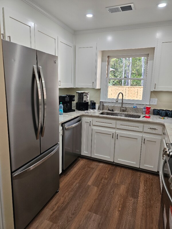 Building Photo - 218 Woodhaven Ct