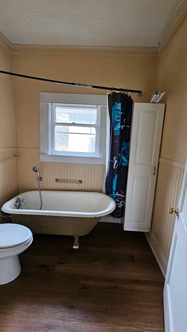 Building Photo - 1430 Grigsby St