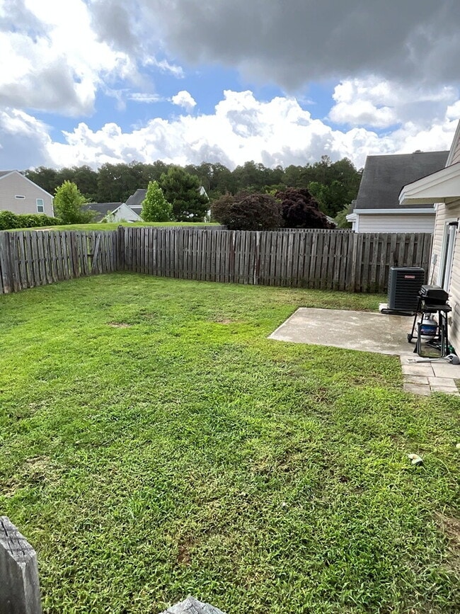 Building Photo - Godley Station Schools