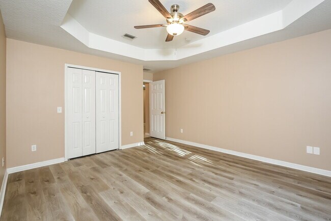 Building Photo - 120 Stephen Ave