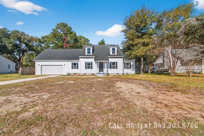 Building Photo - 955 Godber St