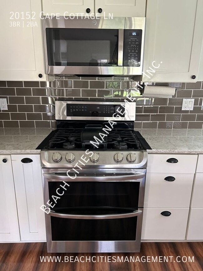 Building Photo - 20152 Cape Cottage Ln