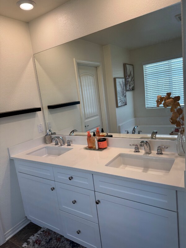 Building Photo - 16763 Wyndham Ln