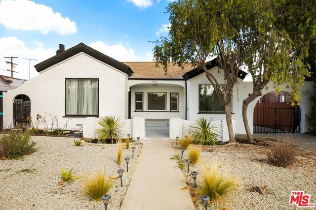 Primary Photo - 1851 W 81st St