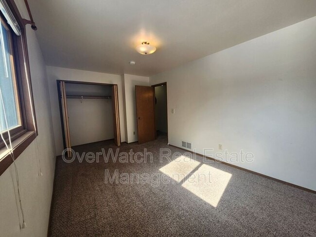 Building Photo - 167 Michael Ct