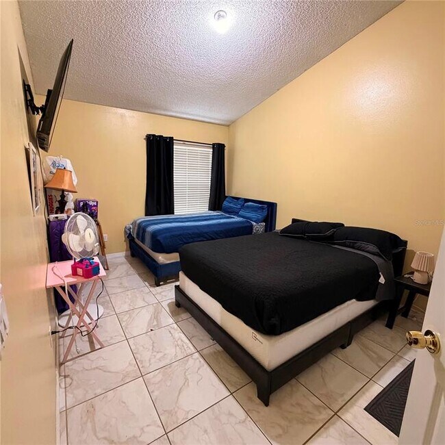 Building Photo - 12697 Enclave Dr