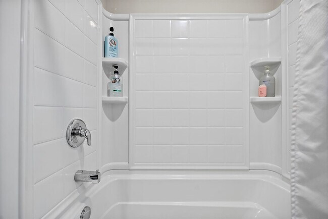 Building Photo - 10715 186th St Ct E