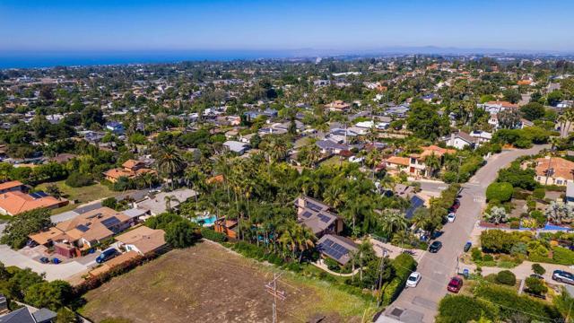 Building Photo - 714 Passiflora Ave