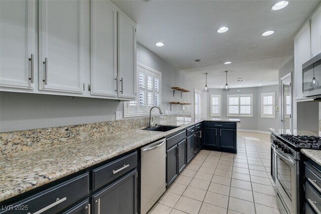 Building Photo - 362 Umbria Way