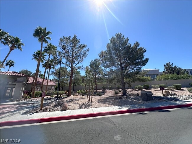 Building Photo - 2268 Ramsgate Dr