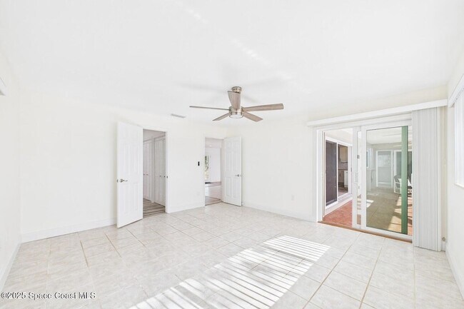 Building Photo - 778 Nassau Rd