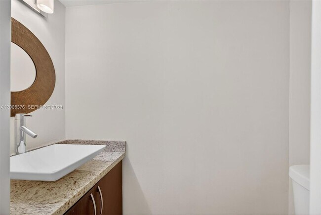 Building Photo - 8550 SW 109th Ave