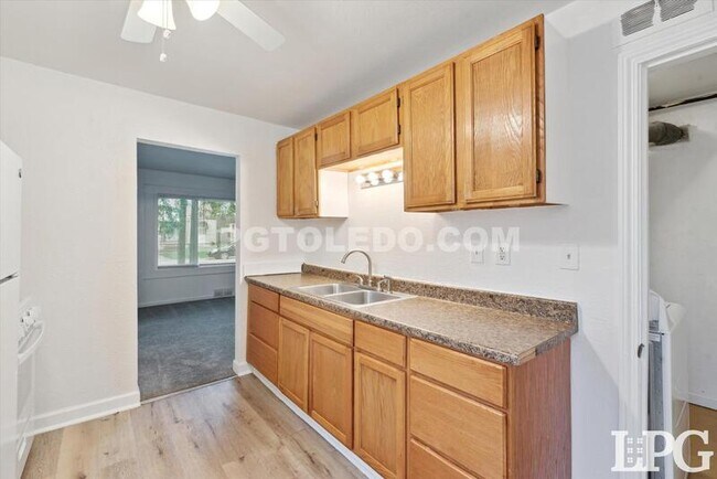 Building Photo - 1109 Turner Ave