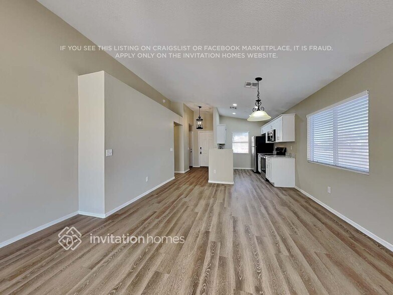 Building Photo - 11418 E Contessa St