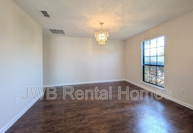 Building Photo - 12333 Casheros Cove Dr S