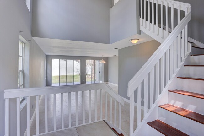 Building Photo - 15895 NW 5th St