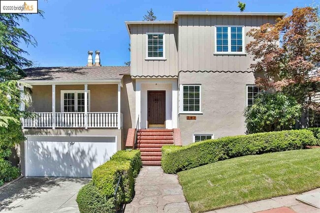 Primary Photo - 341 Pacific Ave
