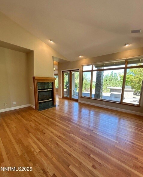 Building Photo - 6785 Eagle Wing Cir