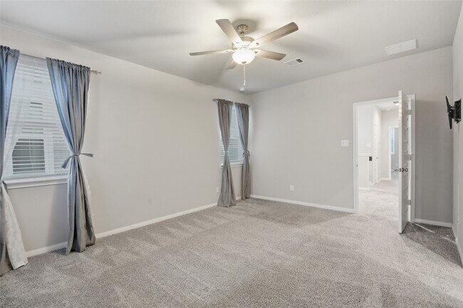 Building Photo - 4106 Split Ivy Dr