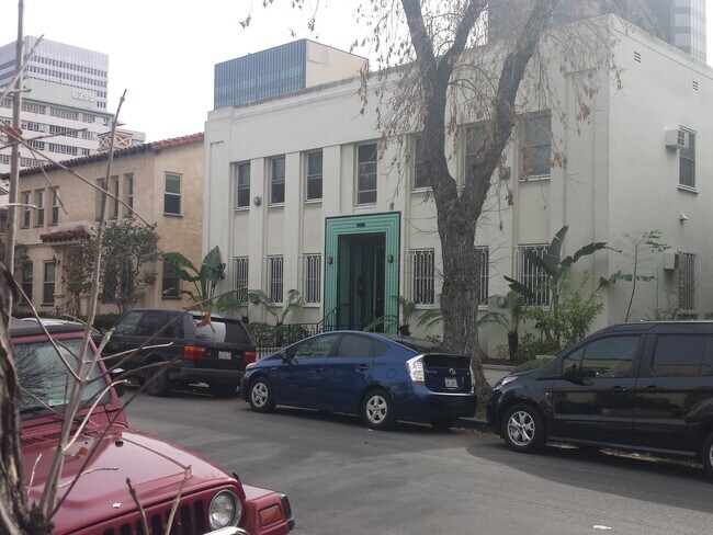 Building Photo - 6440 Orange St