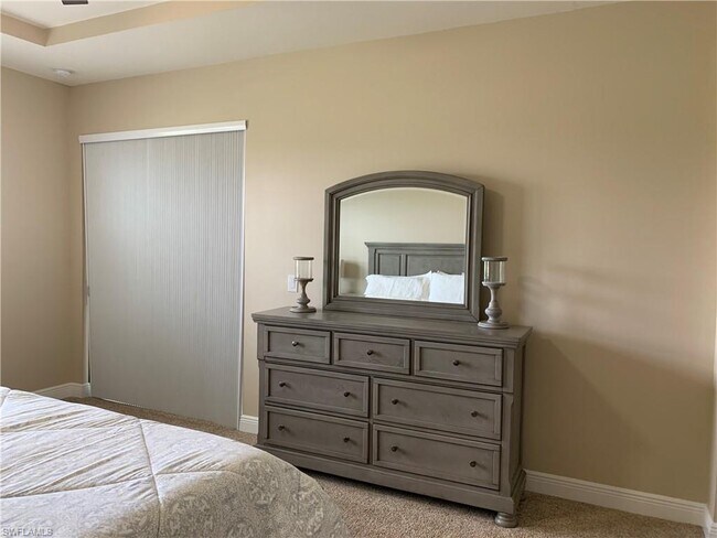 Building Photo - 10482 Casella Way