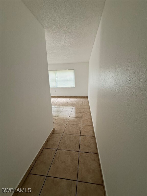 Building Photo - 2148 Dora St