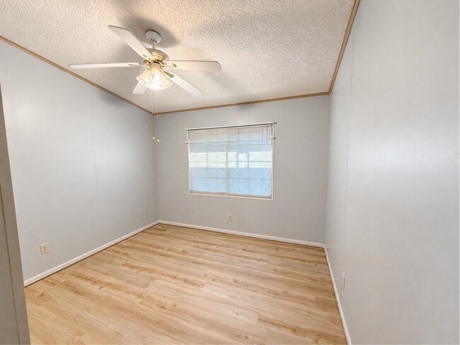 Building Photo - 530 Havasu Ln
