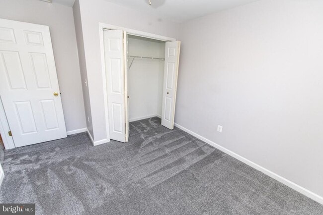 Building Photo - 614 Tuckahoe Creek Ct