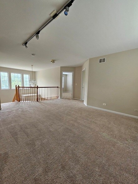 Building Photo - 420 Merry Oaks Rd
