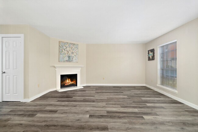 Building Photo - 17114 Beaver Springs Dr