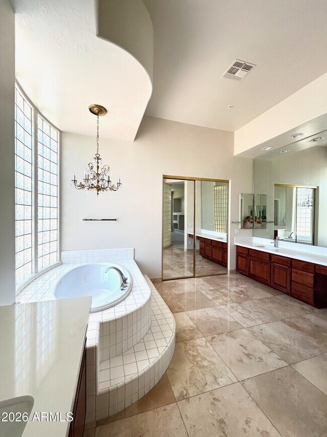 Building Photo - 7484 E Pontebella Dr