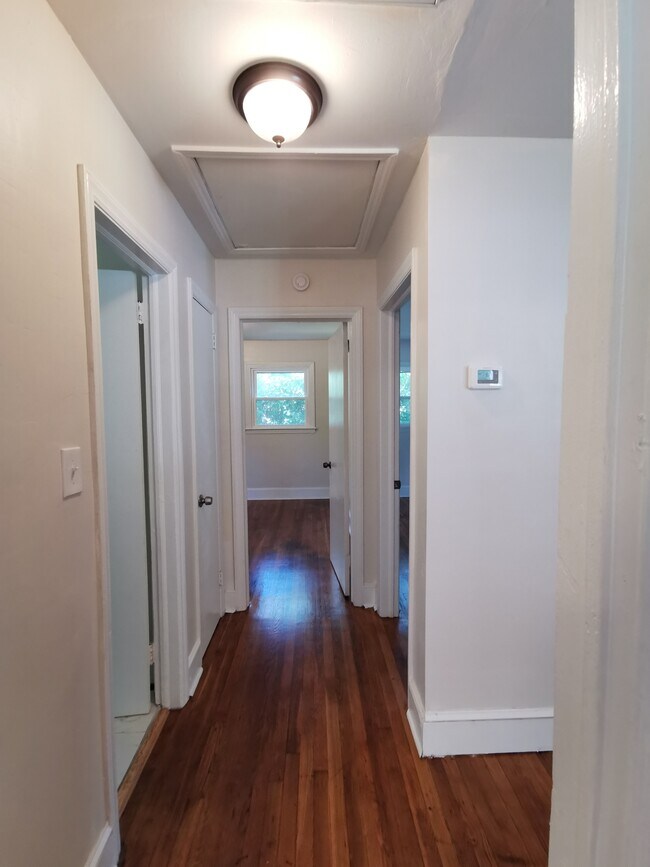 Hall - 514 Porter St